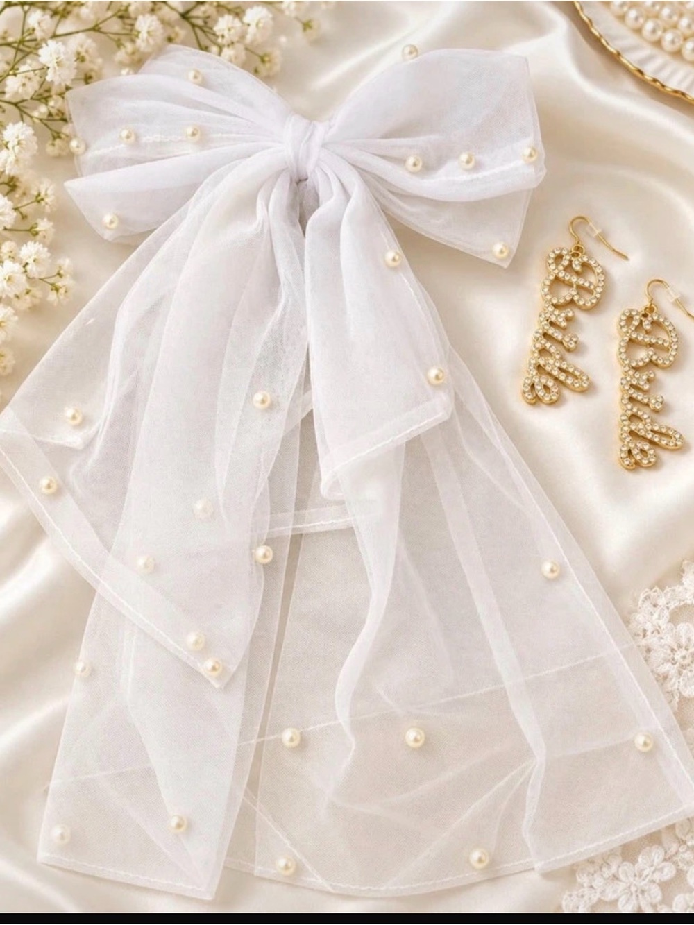 Bridal bow and earrings